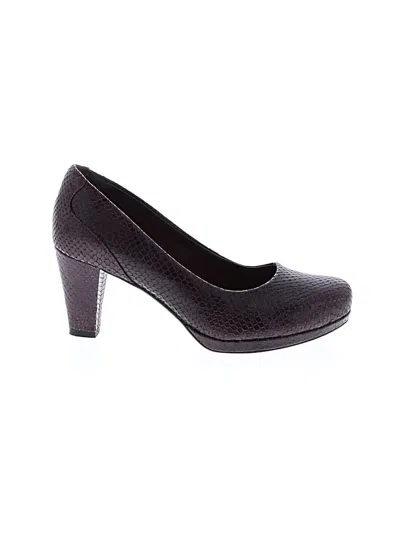 Pre-owned Clarks Heels In Burgundy