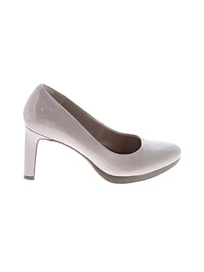 Pre-owned Clarks Heels In Pink