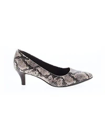 Pre-owned Clarks Heels In White