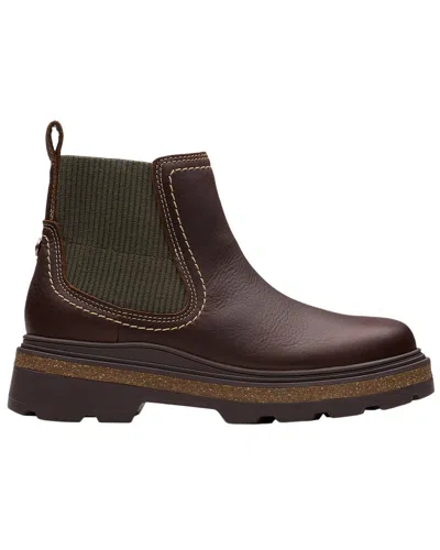 Clarks Hencroftstepwp Leather Boot In Brown