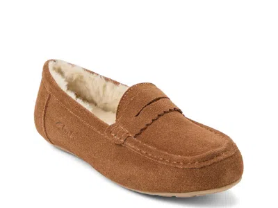 Clarks Hollen Penny Loafer Slipper In Brown