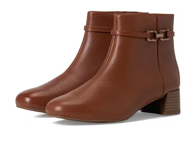Clarks Iridessa Air In Brown