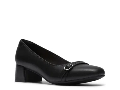 Clarks Iridessa Nora Pump In Black