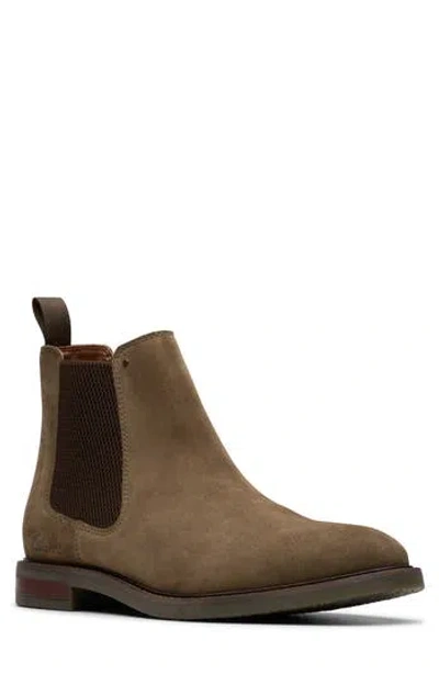 Clarks ® Jaxen Easy Chelsea Boot In Stone Suede