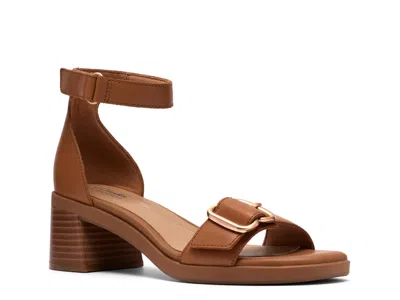 Clarks Jaylan Dream Sandal In Brown
