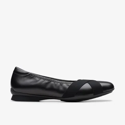 Clarks Jazmynn Gem In Black