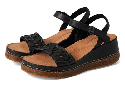 Clarks Kassanda Bar In Black