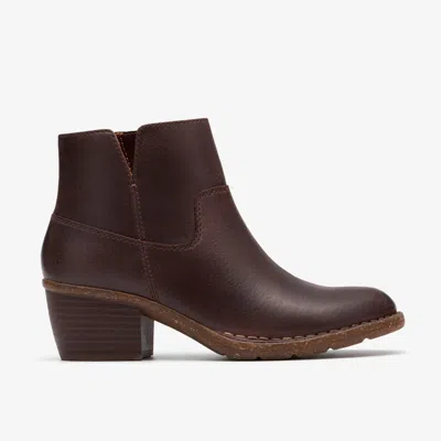 Clarks Kastela Top In Brown