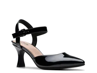 Clarks Kataleyna Cora Pump In Black