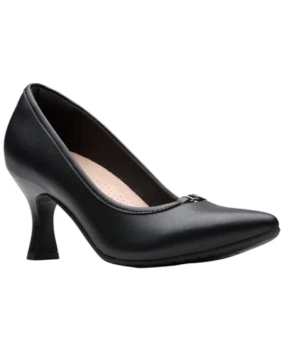 Clarks Kataleyna West Leather Pump In Blue