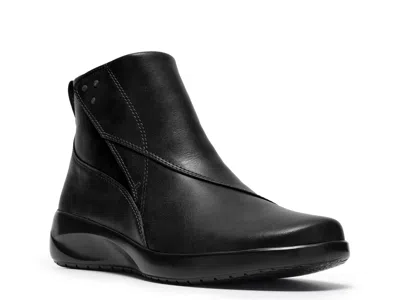Clarks Katelyn Flow Bootie In Black