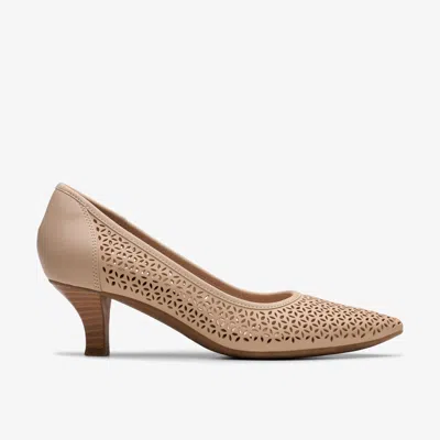 Clarks Kepley Sky In Beige