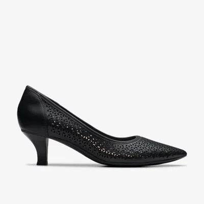 Clarks Kepley Sky In Black