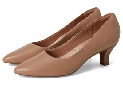 Clarks Kepley Vine High In Brown