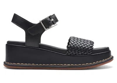 Pre-owned Clarks Kimmei Bay Leather (women's) Sneakers In Black