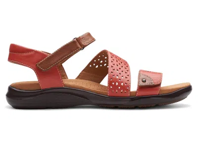 Pre-owned Clarks Kitly Way Leather (women's) Sneakers In Grenadine In Pink