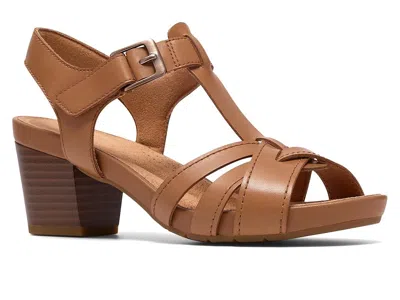 Clarks Kymber Glow In Brown