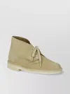 Clarks Lace-up Desert Boot Loafers In Maple Leather