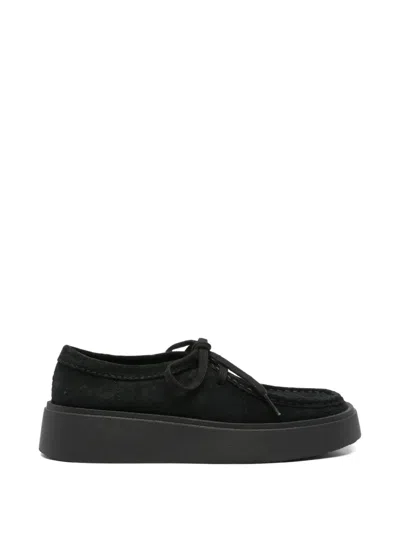 Clarks Lace-up Derby Shoes In Black