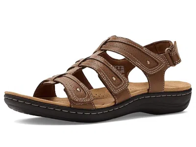 Clarks Laurieann Ivy In Brown