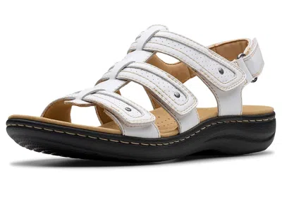 Clarks Laurieann Ivy In White