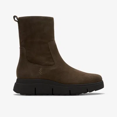 Clarks Loriini May Mole Grey Suede In Brown