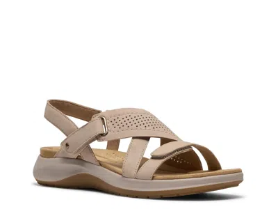 Clarks Maelynn Gem Sandal In Neutral
