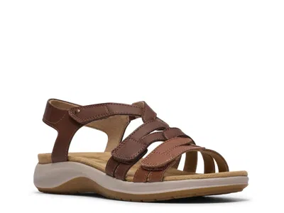 Clarks Maelynn Paige Sandal In Brown