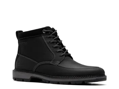 Clarks Maplewalk Rise Boot In Black