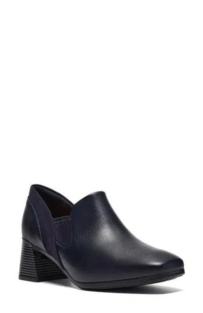 Clarks ® Marriann Pure Leather Bootie In Navy Combi