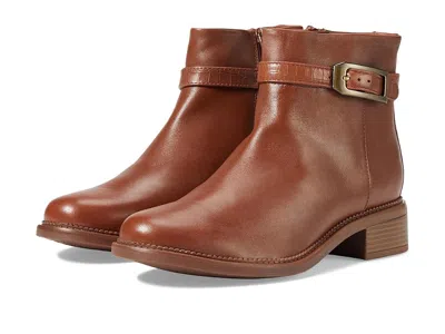 Clarks Maye Grace Women's Boots Tan Leather: 7 B - Medium In Brown