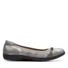 Clarks Meadow Rae In Grey Textile In Silver