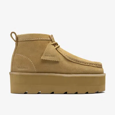 Clarks Meare Wb Elvtd In Brown