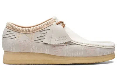 Pre-owned Clarks Men's  Originals Wallabee Sneakers In Beige/off White Hairy