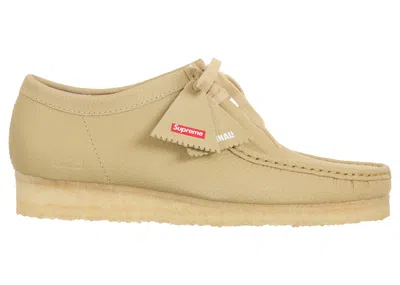 Pre-owned Clarks Men's  Originals Wallabee Supreme Reflective Sneakers In Maple In Brown