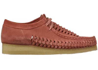 Pre-owned Clarks Men's  Originals Woven Wallabee Supreme Sneakers In Pink
