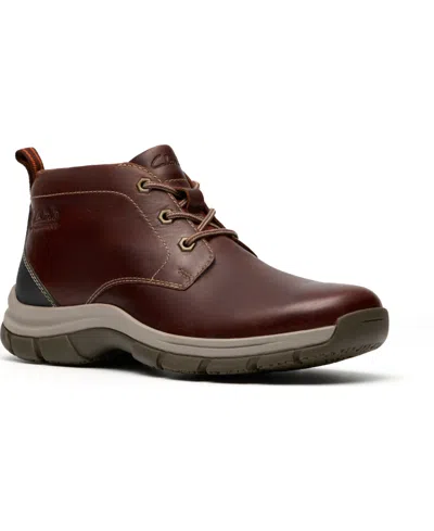 CLARKS MEN'S COLLECTION WALPATH CHUKKA BOOTS