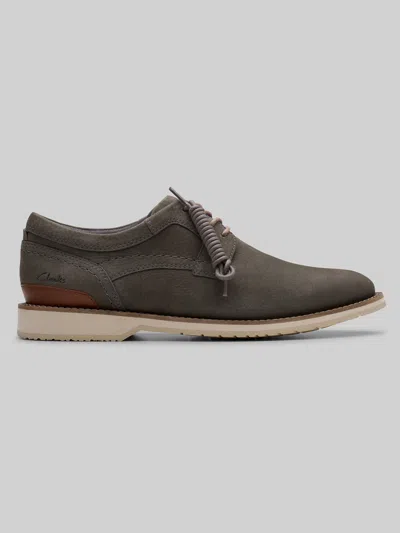 Clarks Monahan Plain Toe Oxford In Brown