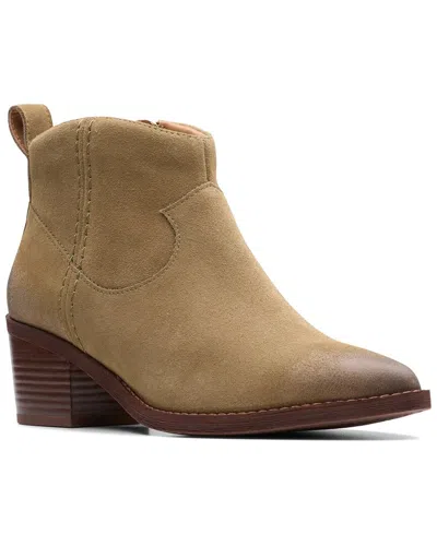 CLARKS CLARKS MORZINE SKY SUEDE BOOTIE