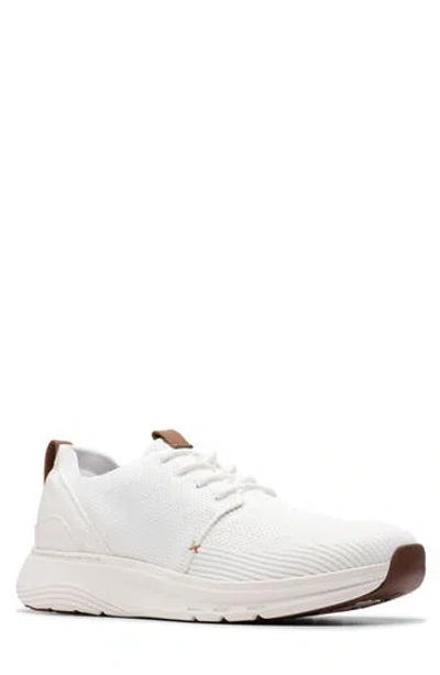 Clarks Motion Trek Mx In White