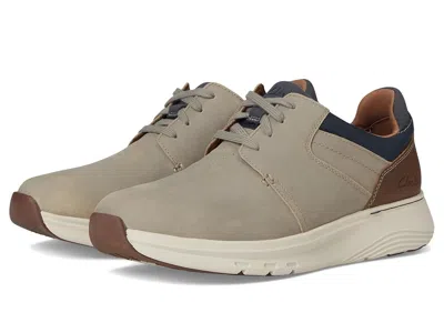 Clarks Motion Trek Plain Toe Men's Lace-up Boots Taupe Combi Nubuck: 7 D - Medium In Brown