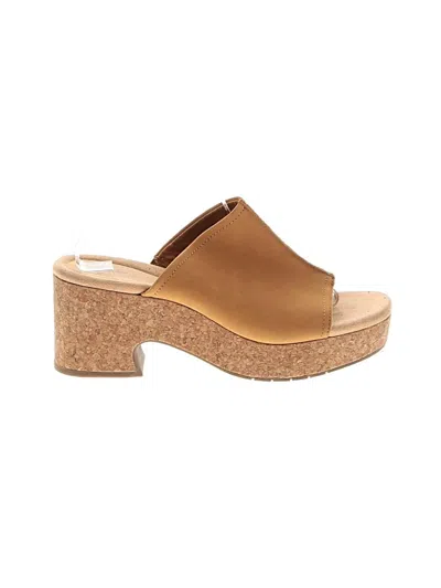 Pre-owned Clarks Mule/clog In Tan