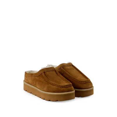 Clarks Mules Meare En Peau De Vache In Brown