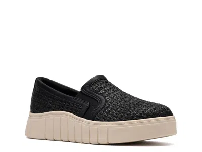 Clarks Mykah Shine Slipon Sneaker In Black