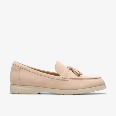 Clarks Narini Edge In Beige