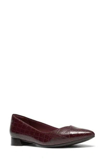 Clarks ® Natalyn Skimmer Flat In Burgundy