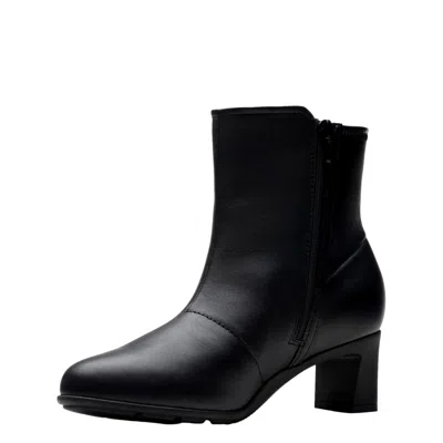 Clarks Neiley Jane Black Leather 26175177 Women's