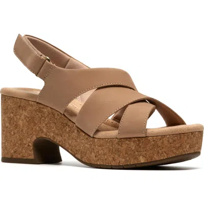 CLARKS CLARKS® NERISA GRACE WEDGE SANDAL