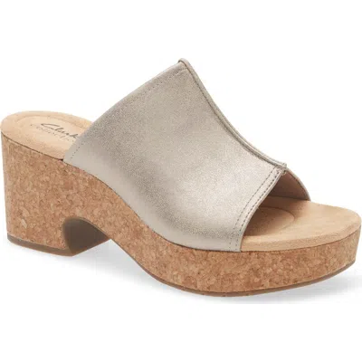 Clarks ® Nerisa Vina Platform Sandal