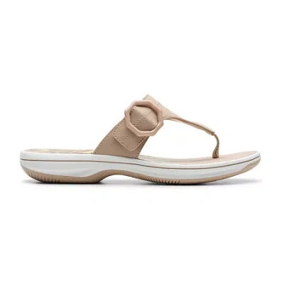 Clarks Of England Clarks Cloudsteppers Womens Breeze Cove Flip-flops In Sand